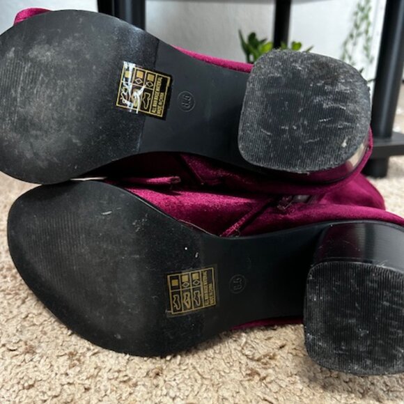 YOKI Kaylan cranberry velvety heeled boots, size 8.5 - Picture 7 of 9